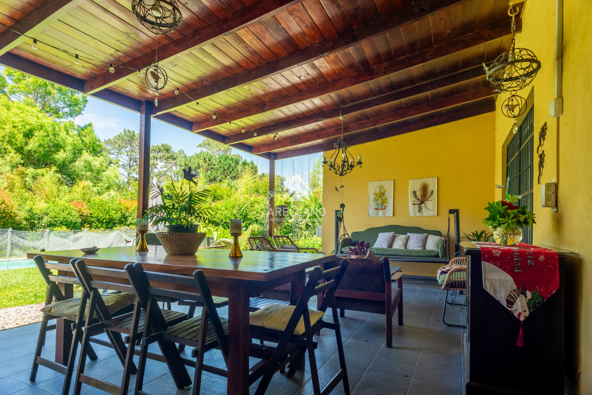 Casa ID.4196 - Casa 4 dormitorios con piscina, Rincon del Indio