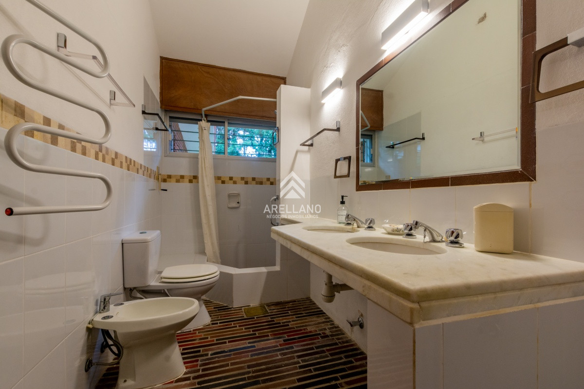 Casa ID.1484 - ALQUILER DE VERANO 6 DORMITORIOS Y DEPENDENCIA 