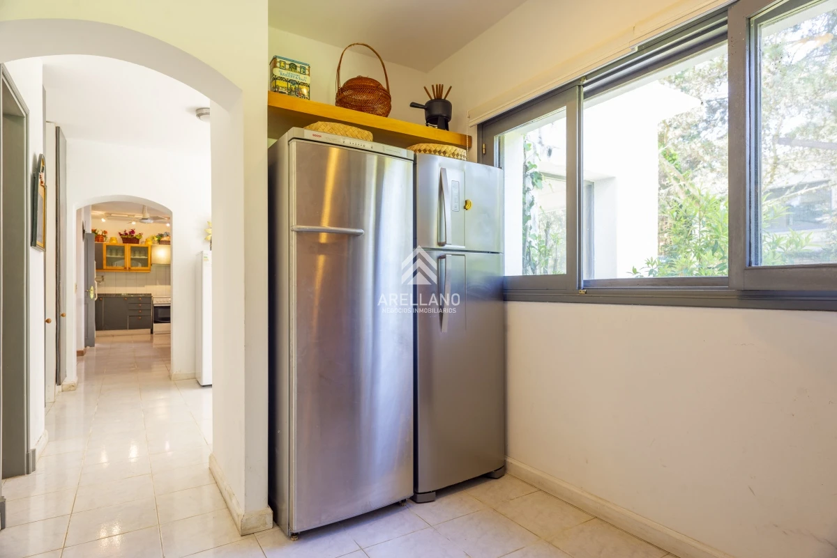 Casa ID.2663 - casa con piscina 5 dormitorios en suite, escritorio jardin amplio