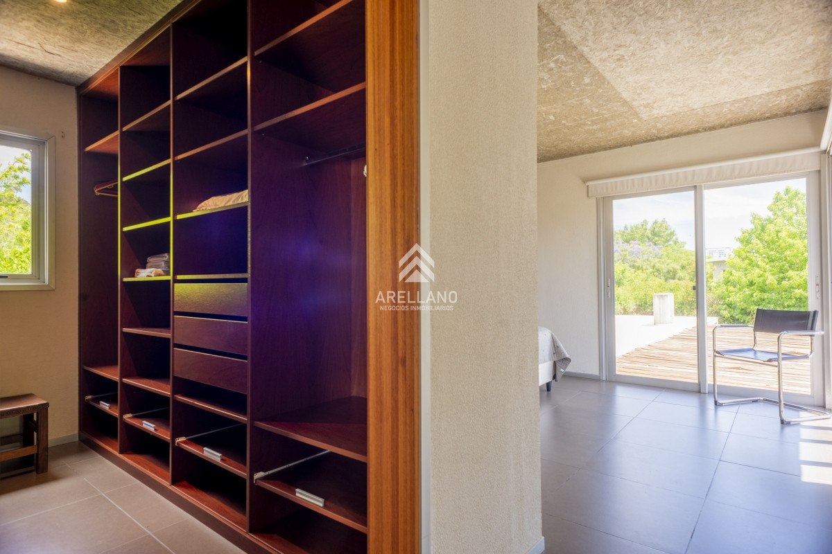 Casa ID.2822 - Venta casa 4 dormitorios La Residence Punta del Este