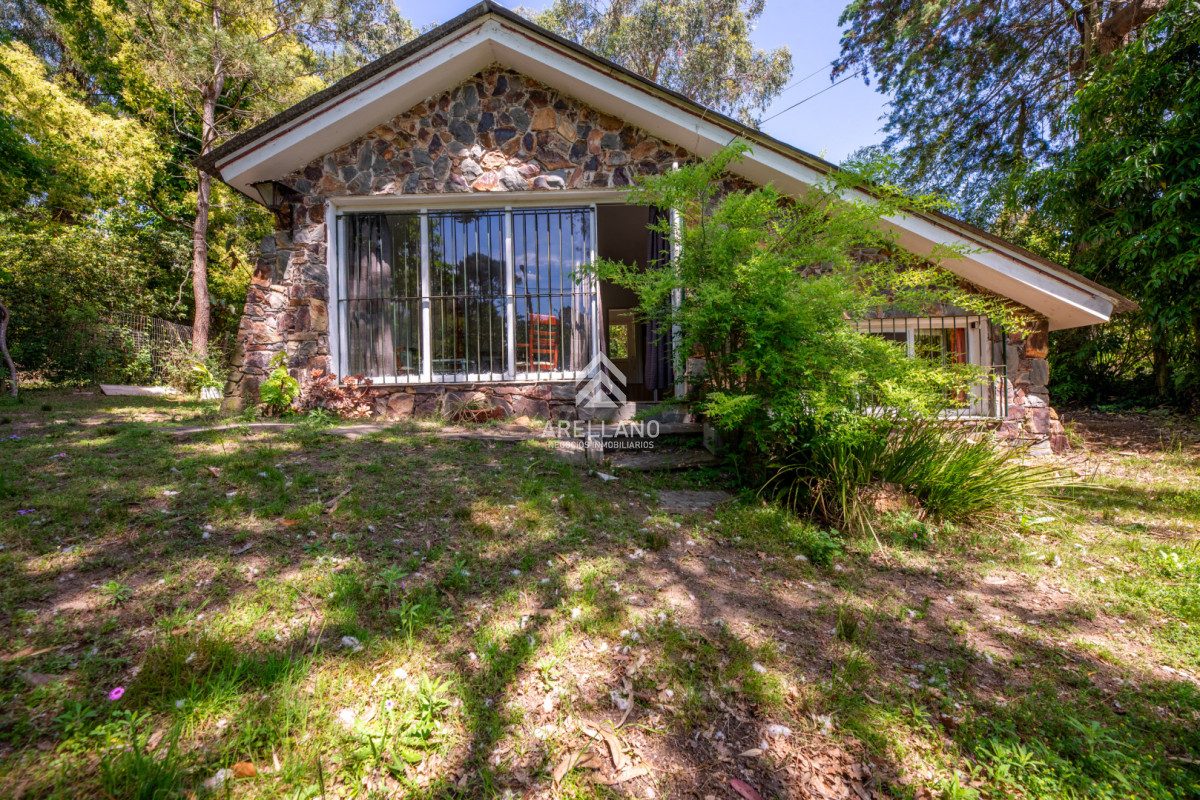 Casa ID.5605 - Oportunidad! Casa de 2 dormitorios 1000m2 de terreno!