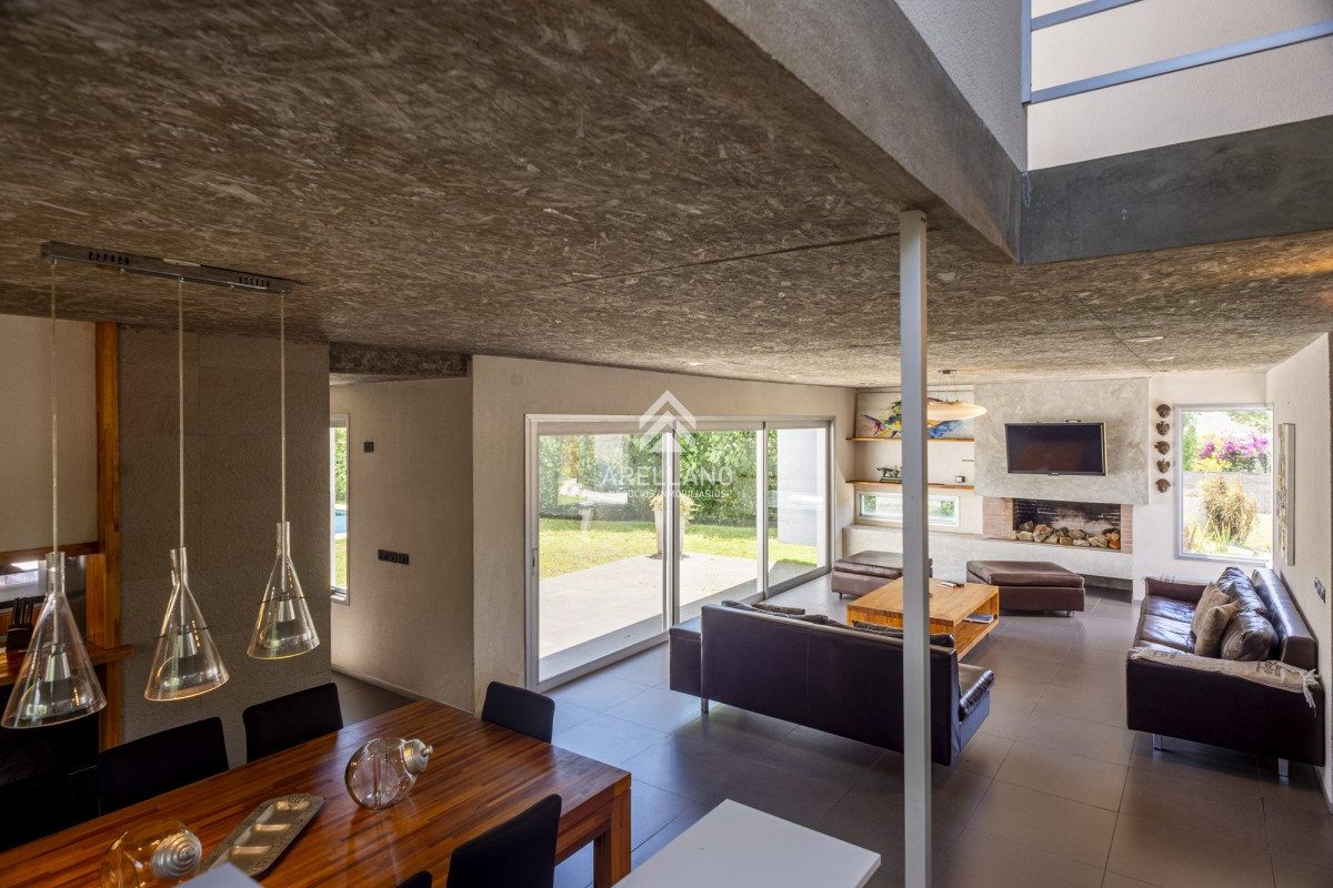 Casa ID.2822 - Venta casa 4 dormitorios La Residence Punta del Este