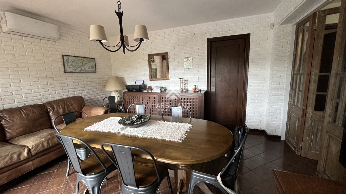 Casa ID.2529 - CASA ALQUILER VERANO 4 DORMITORIOS 3 BAÑOS  PISCINA CLIMATIZADA PUNTA DEL ESTE