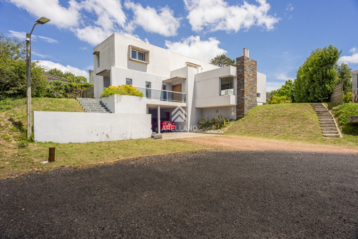 Casa ID.2822 - Venta casa 4 dormitorios La Residence Punta del Este
