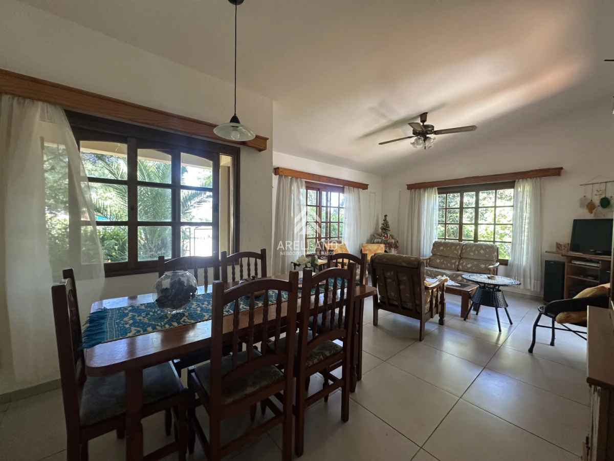 Casa ID.5769 - Casa 3 dormitorios Altos de Pinares, Maldonado