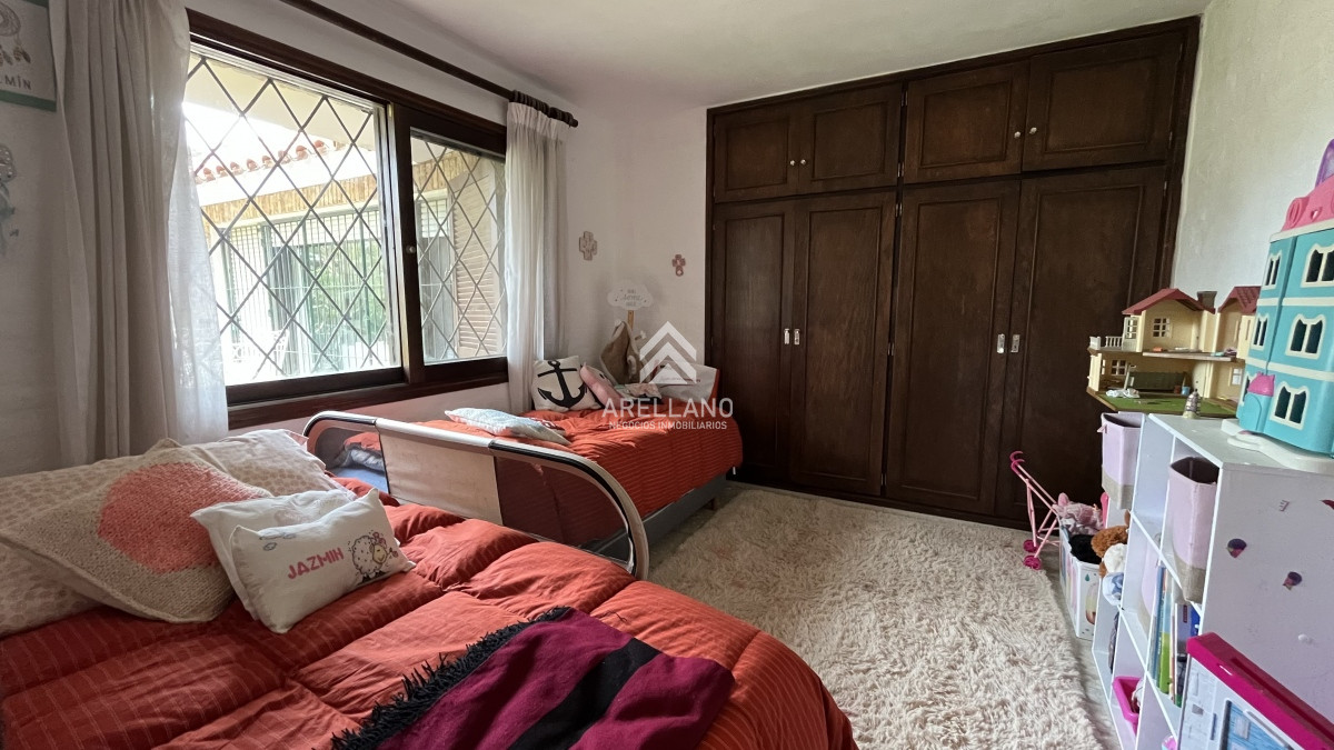 Casa ID.2529 - CASA ALQUILER VERANO 4 DORMITORIOS 3 BAÑOS  PISCINA CLIMATIZADA PUNTA DEL ESTE