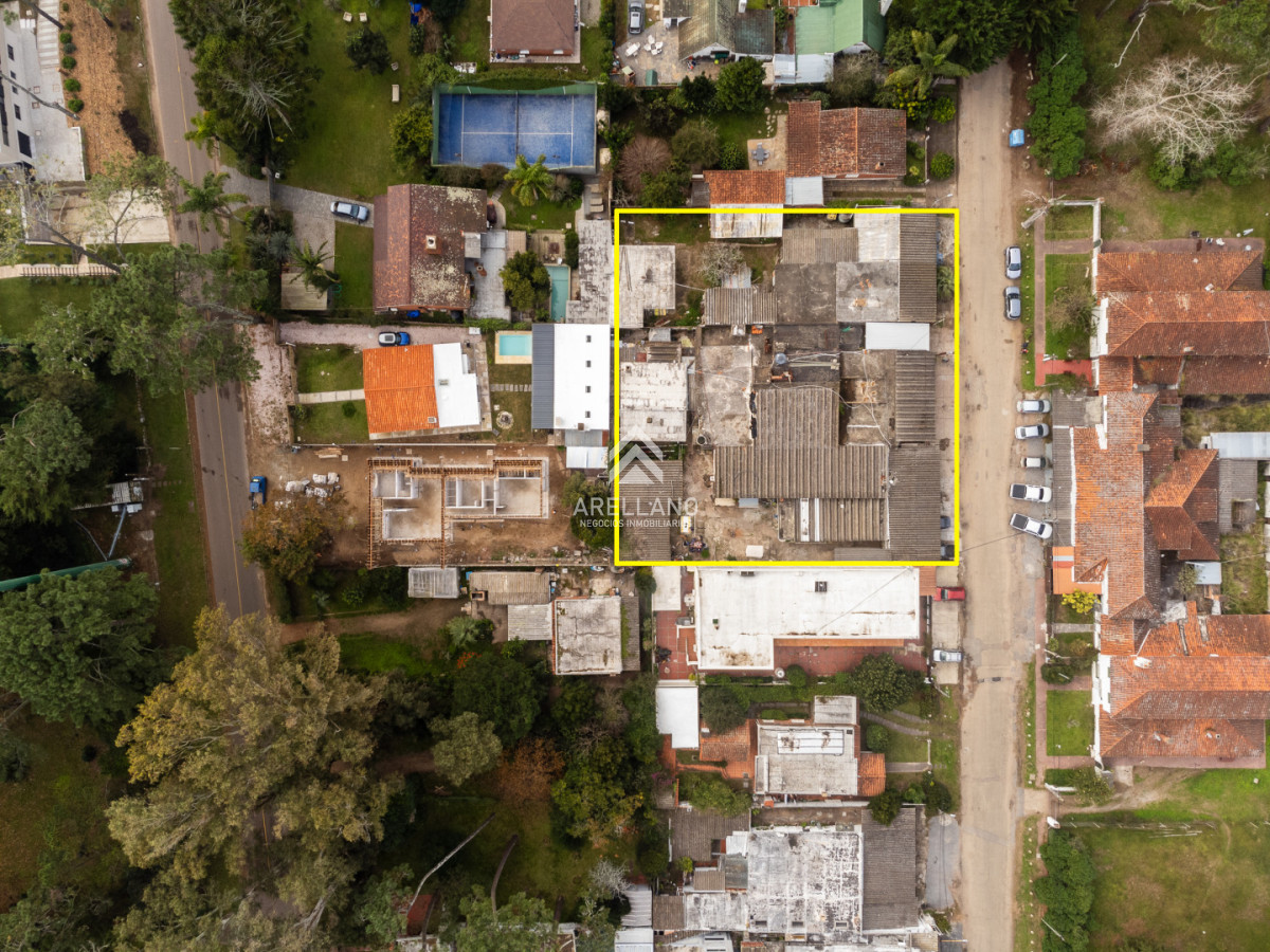 Local Comercial ID.6511 - Local en San Rafael, Punta del Este: Ideal para Desarrollo