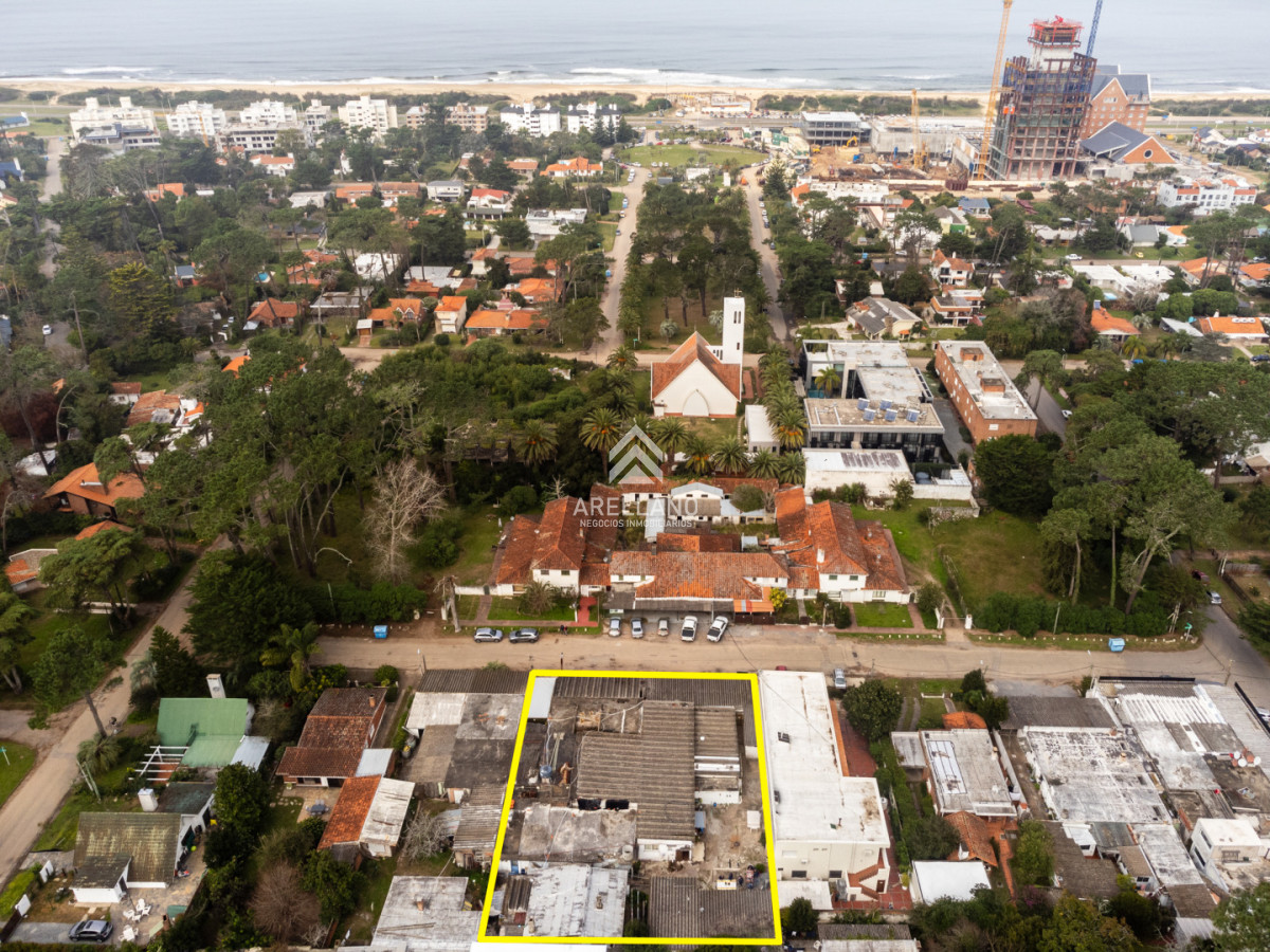 Local Comercial ID.6511 - Local en San Rafael, Punta del Este: Ideal para Desarrollo