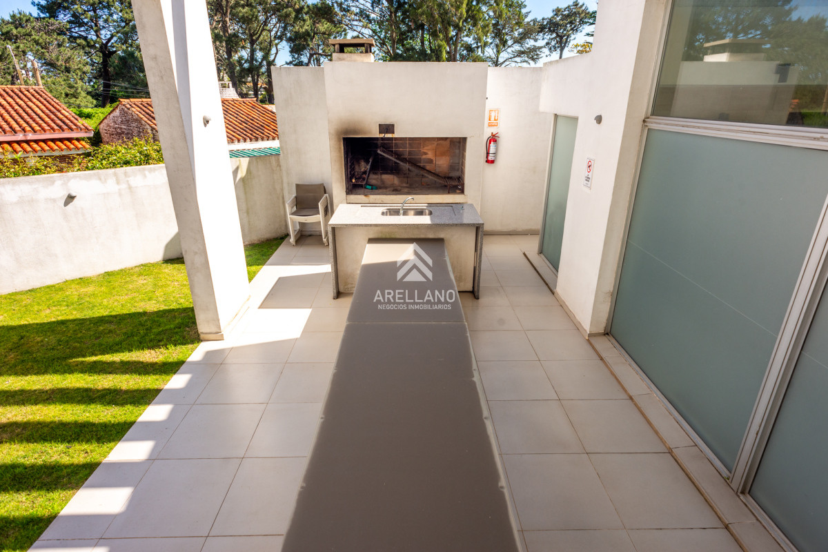 Apartamento ID.4126 - 2 DORMITORIOS 2 BAÑOS ROOSEVELT, PUNTA DEL ESTE