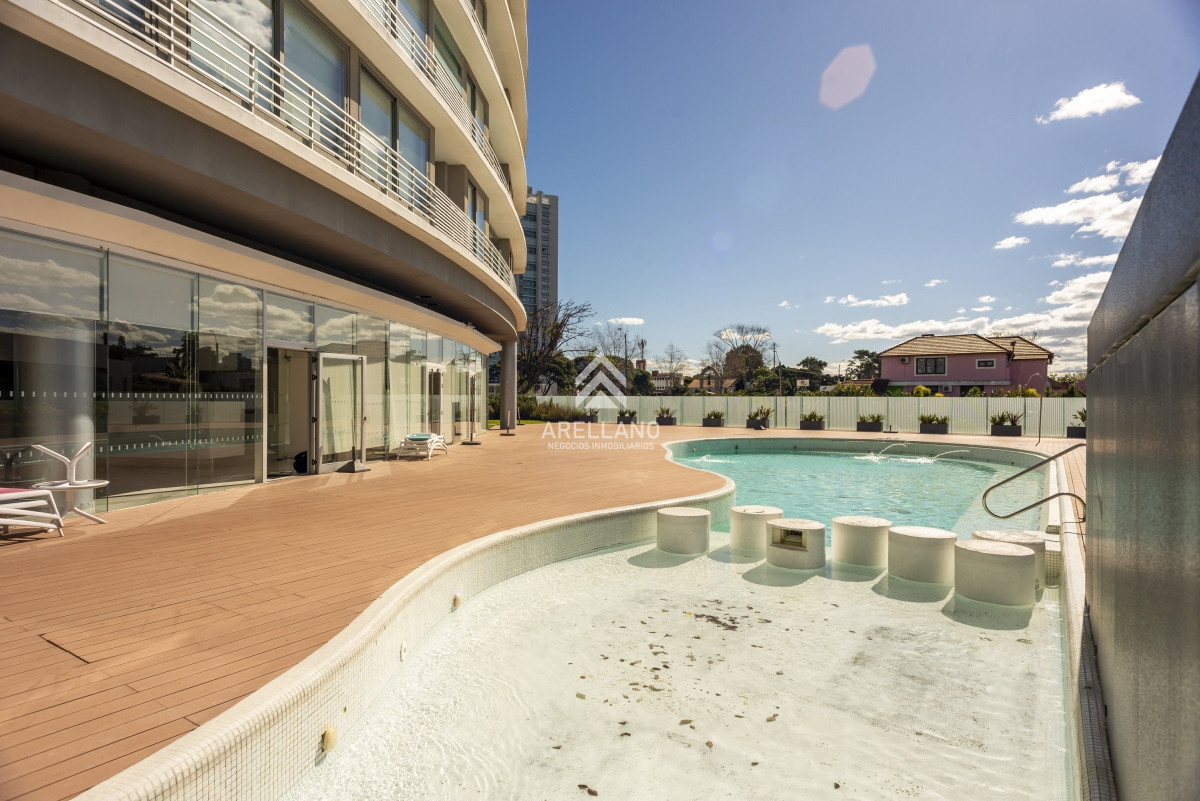 Apartamento ID.3256 - 2 dormitorios playa mansa - Punta del Este