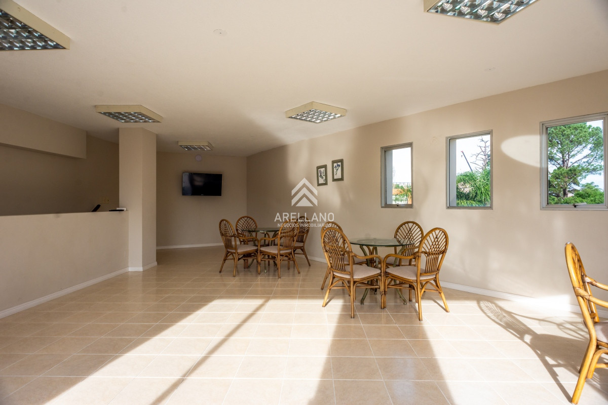 Apartamento ID.2027 - 3 dormitorios - Vista al mar