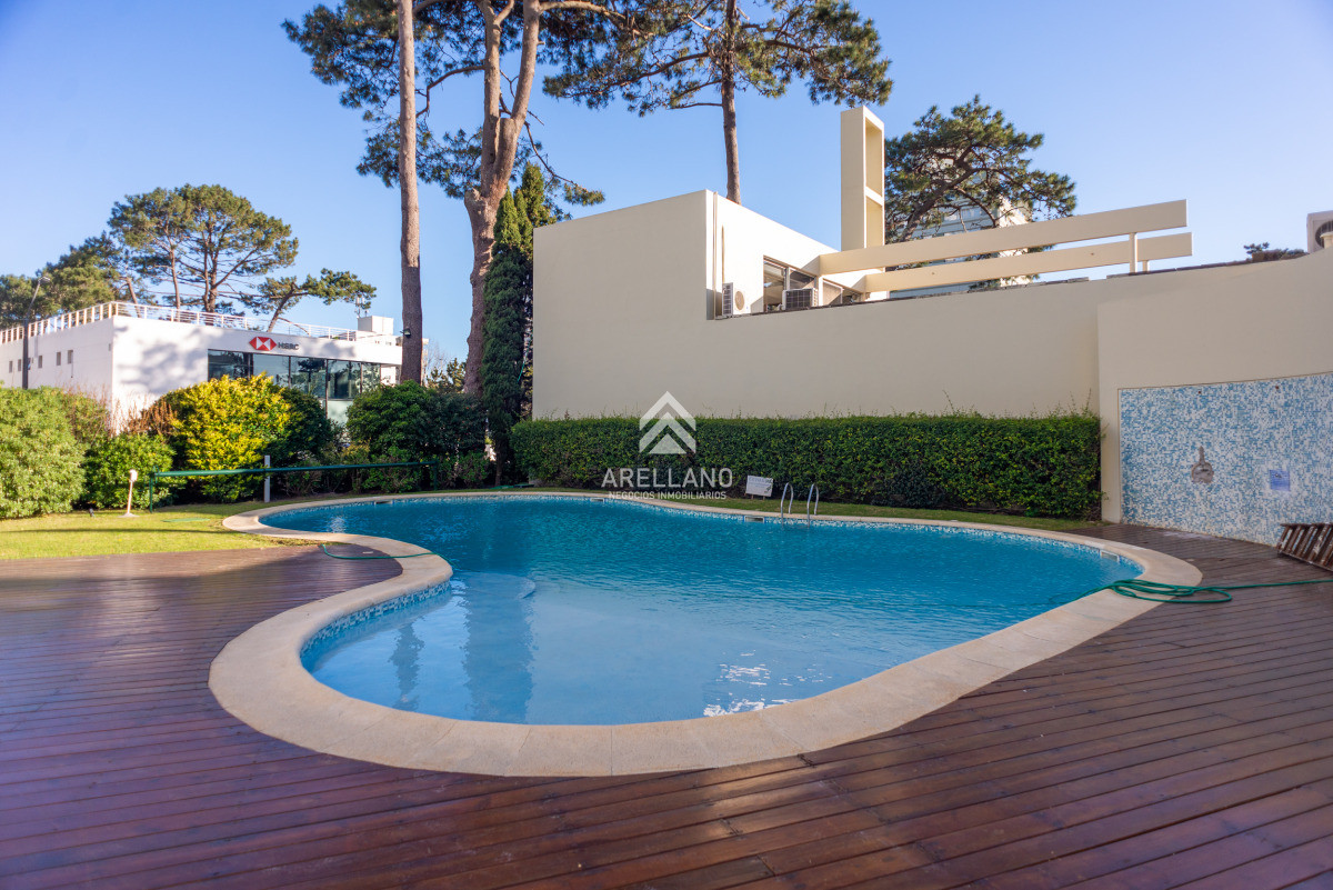 Apartamento ID.5437 - 2 dormitorios 2 baños 2 terrazas Roosevelt