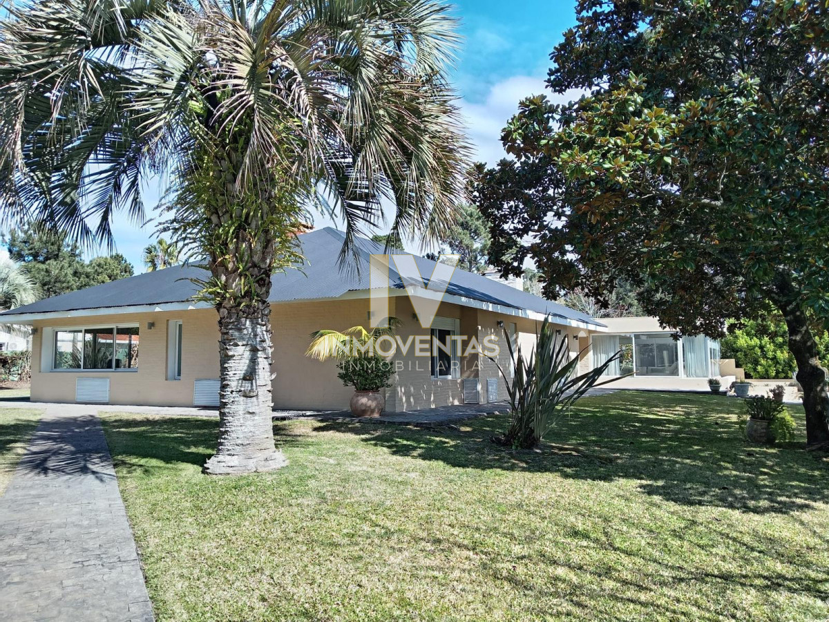 Casa ID.3206 - Casa Punta del Este Cantegril