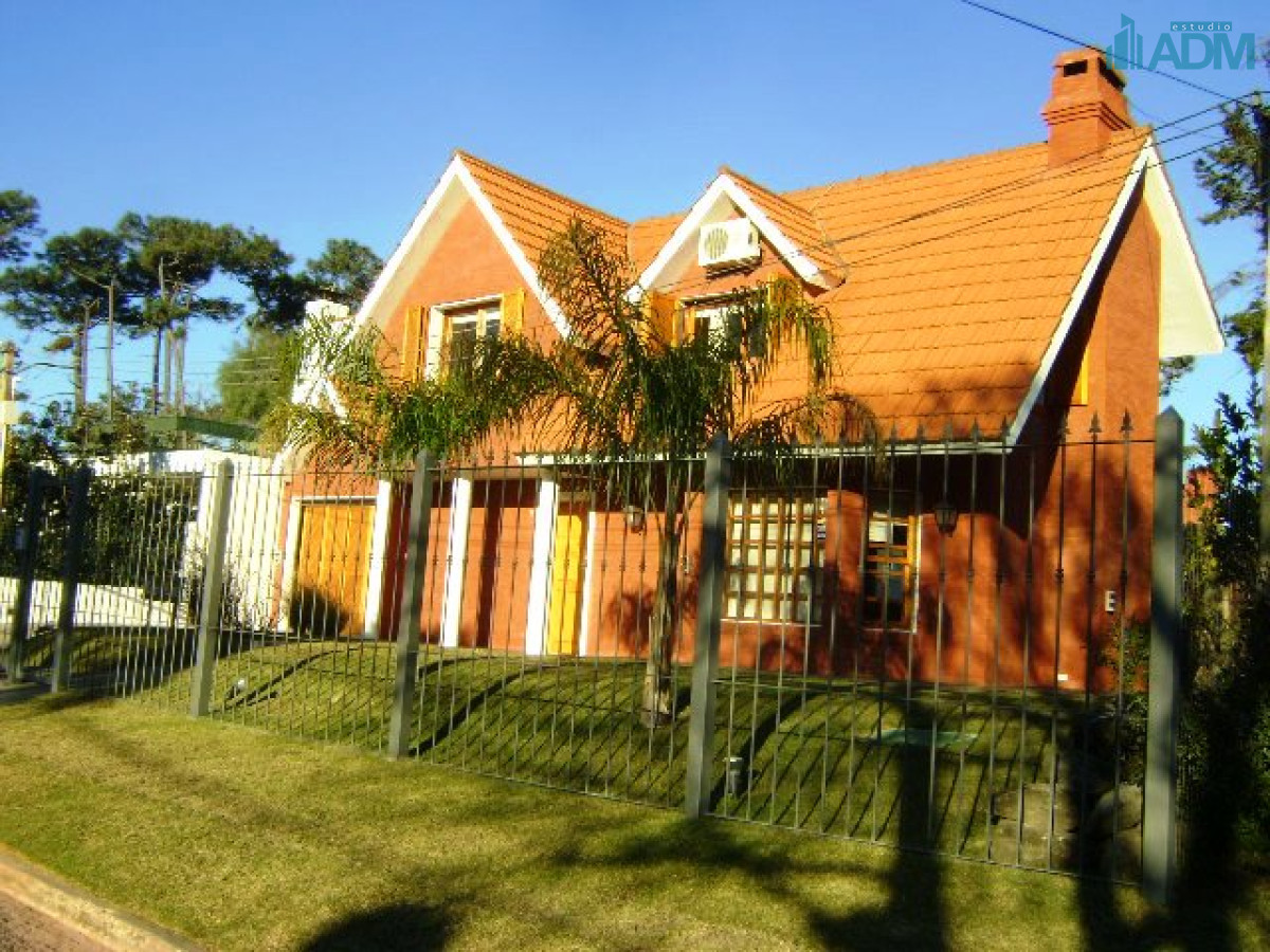 Casa ID.900 - Casa en playa Mansa