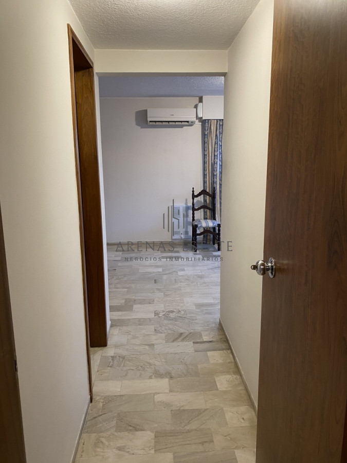 Apartamento ID.951 - Apartamento en venta en Punta del Este
