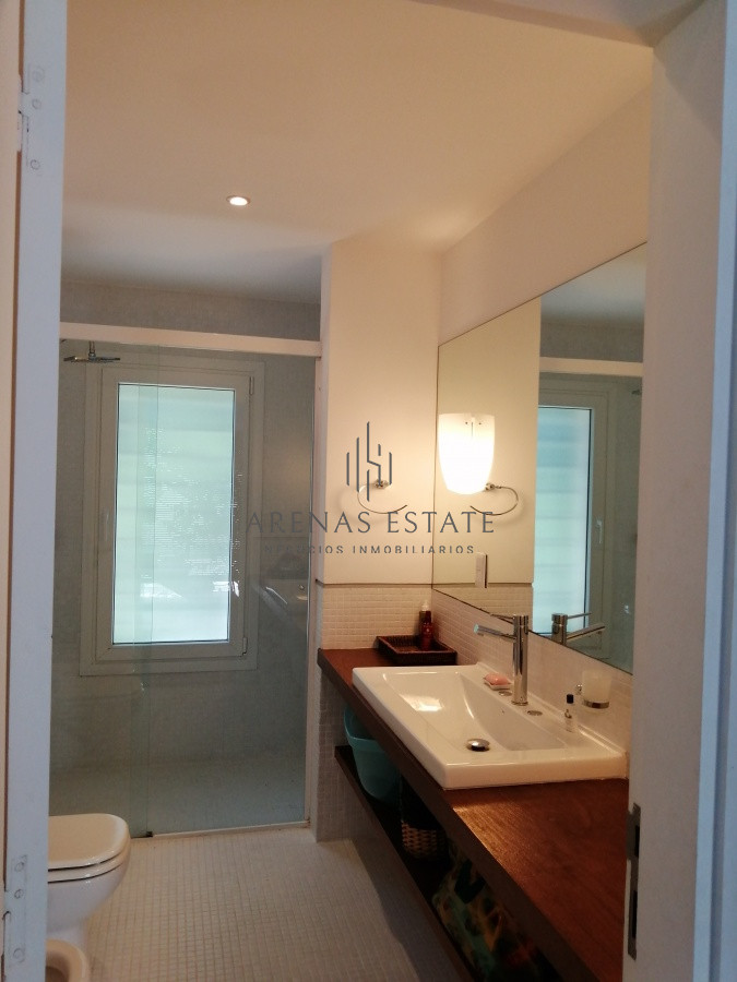 Casa ID.2901 - Casa en venta en Punta del Este , Zona Golf