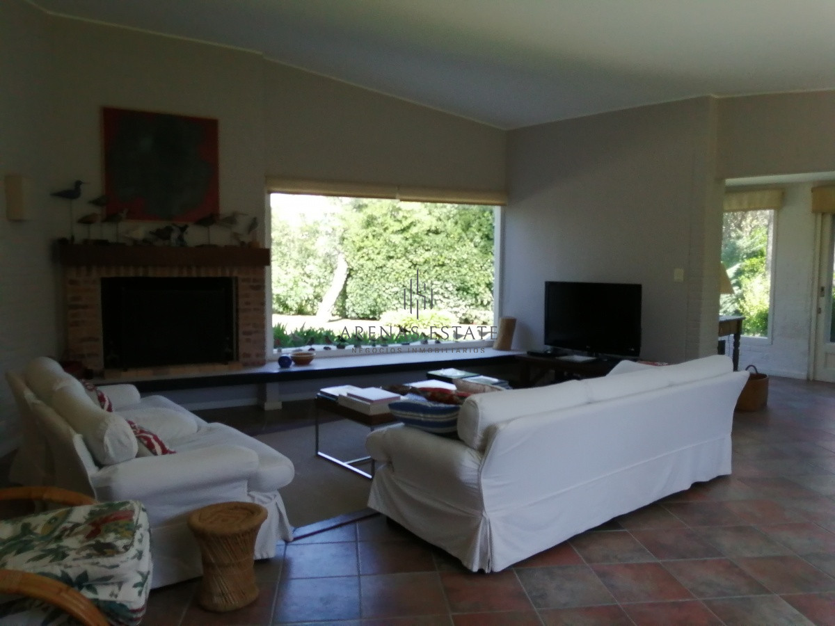 Casa ID.2901 - Casa en venta en Punta del Este , Zona Golf