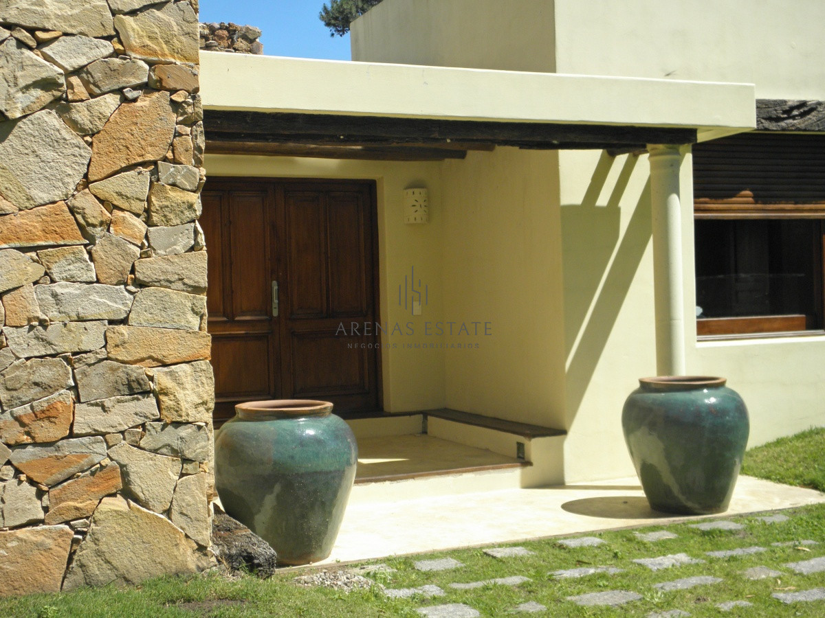 Casa ID.2900 - Casa en venta en Lugano Punta del Este 