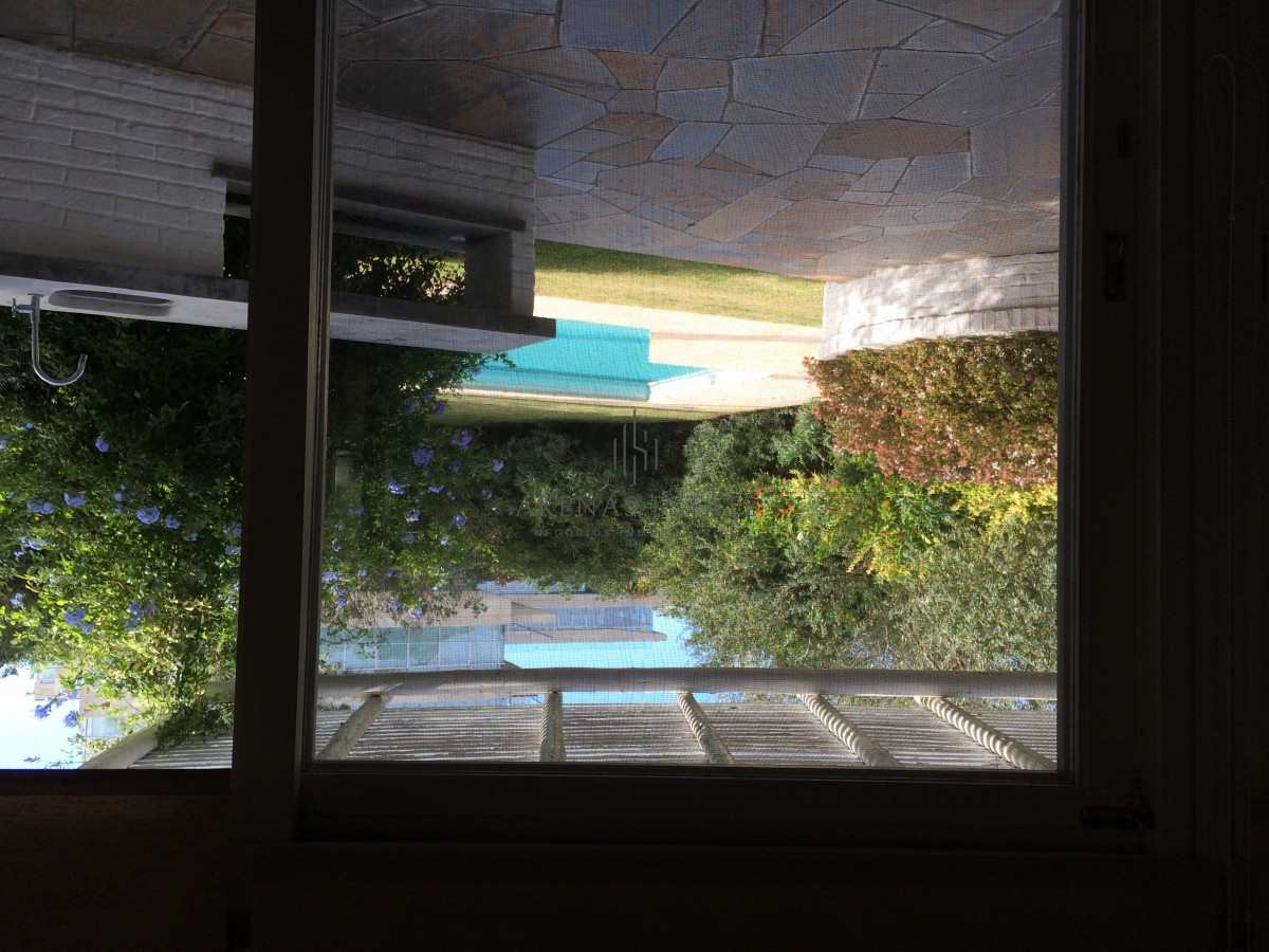 Casa ID.2901 - Casa en venta en Punta del Este , Zona Golf