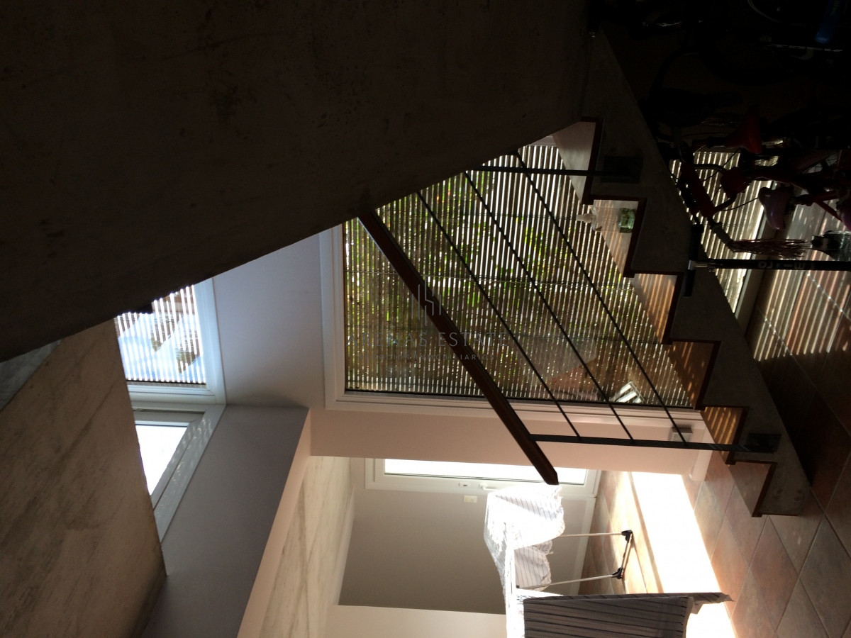 Casa ID.2901 - Casa en venta en Punta del Este , Zona Golf