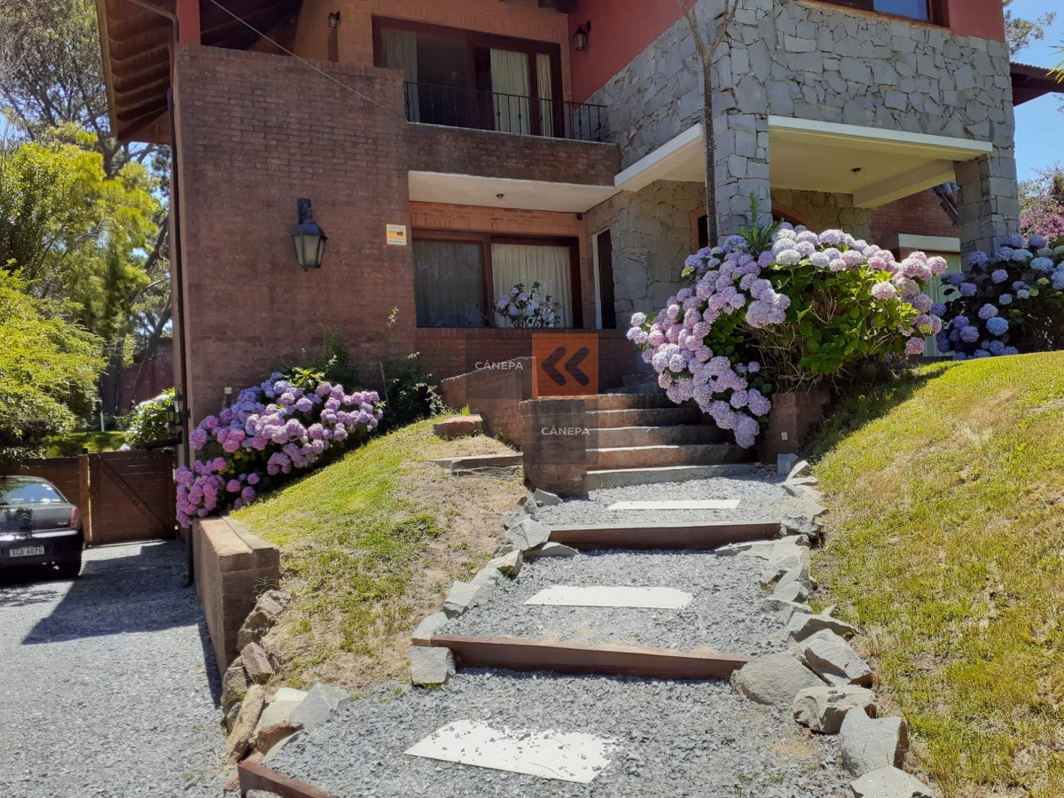 Montoya - GoPunta - Portal Inmobiliario de Punta del Este - Maldonado
