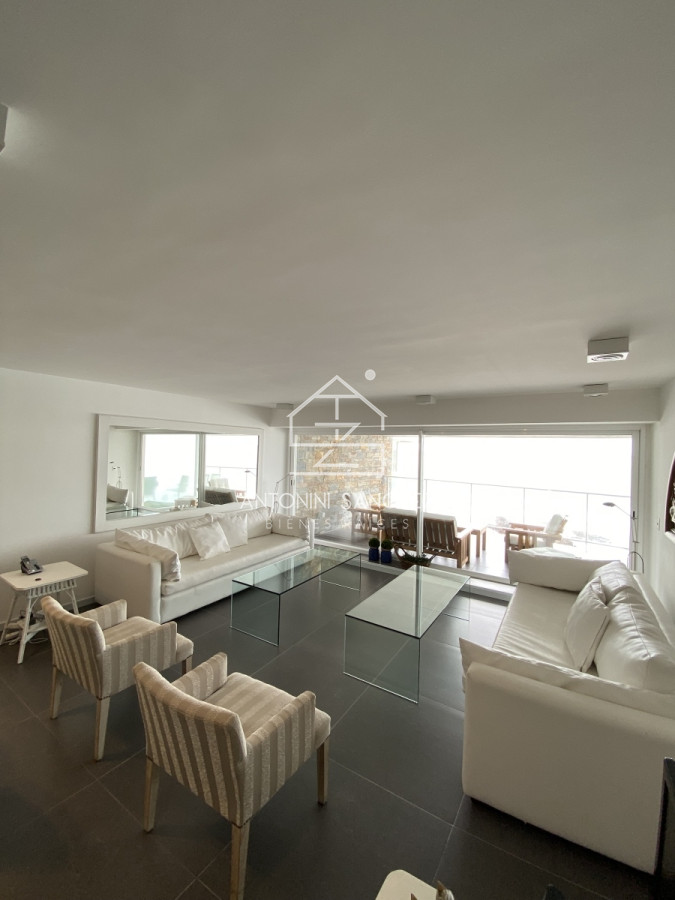 Apartamento ID.1657 - Venta Apartamento Punta del Este