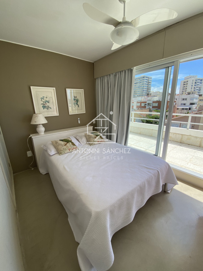 Apartamento ID.1656 - Venta apartamento Peninsula Punta del Este