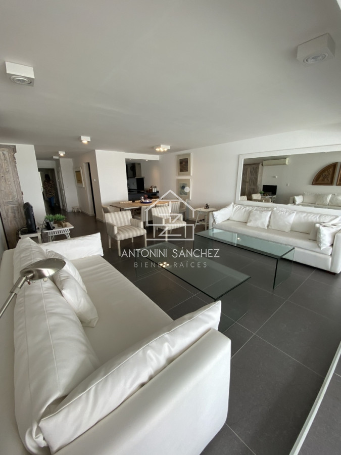 Apartamento ID.1657 - Venta Apartamento Punta del Este