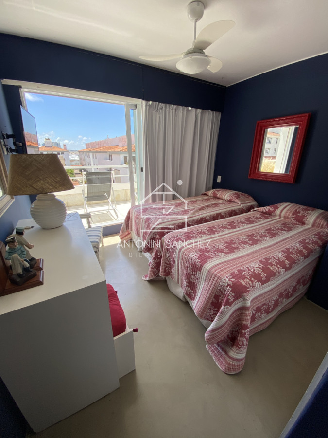 Apartamento ID.1656 - Venta apartamento Peninsula Punta del Este