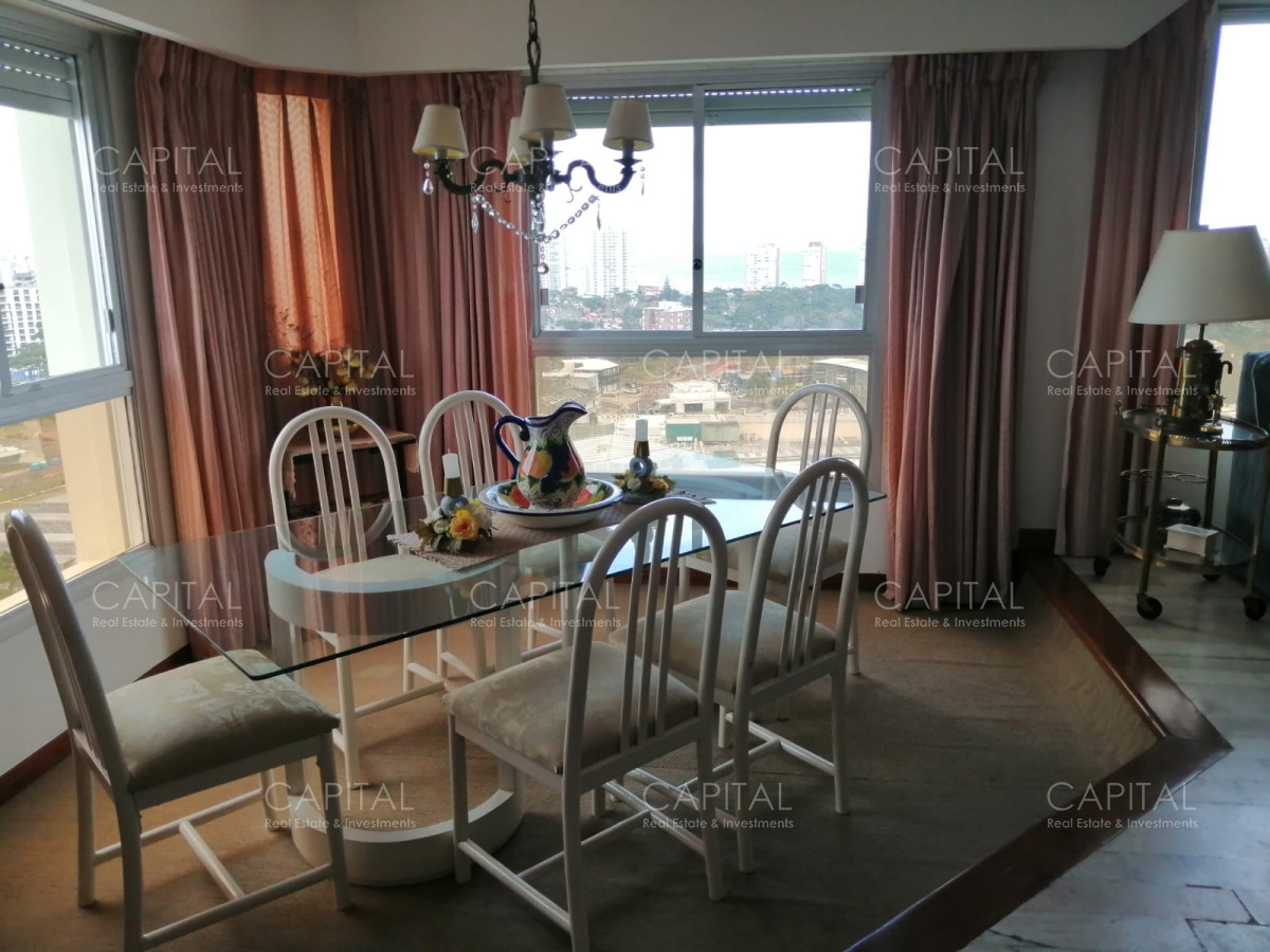 Apartamento ID.31920 - Apartamento Punta Shopping Tres Dormitorios