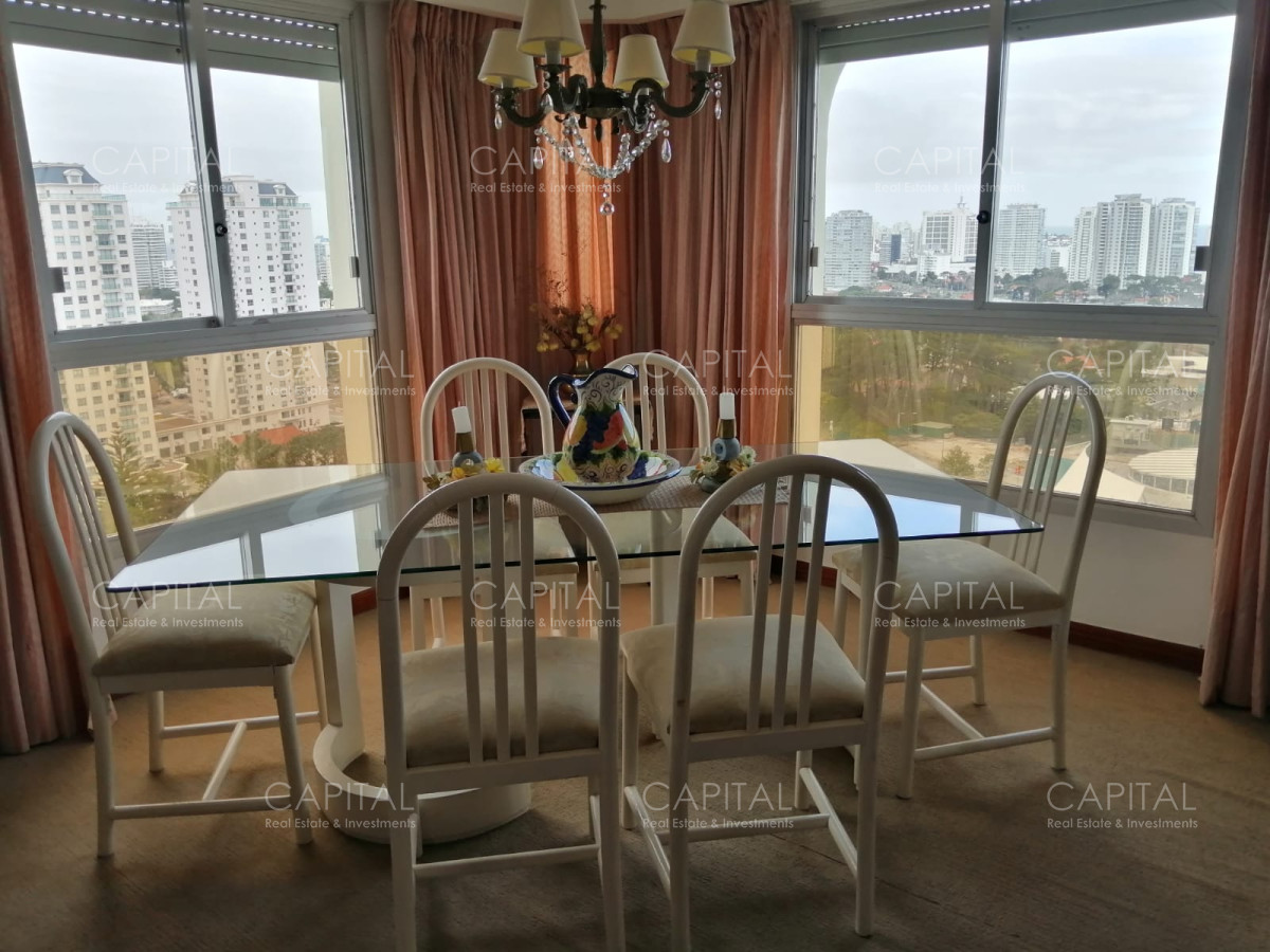 Apartamento ID.31920 - Apartamento Punta Shopping Tres Dormitorios