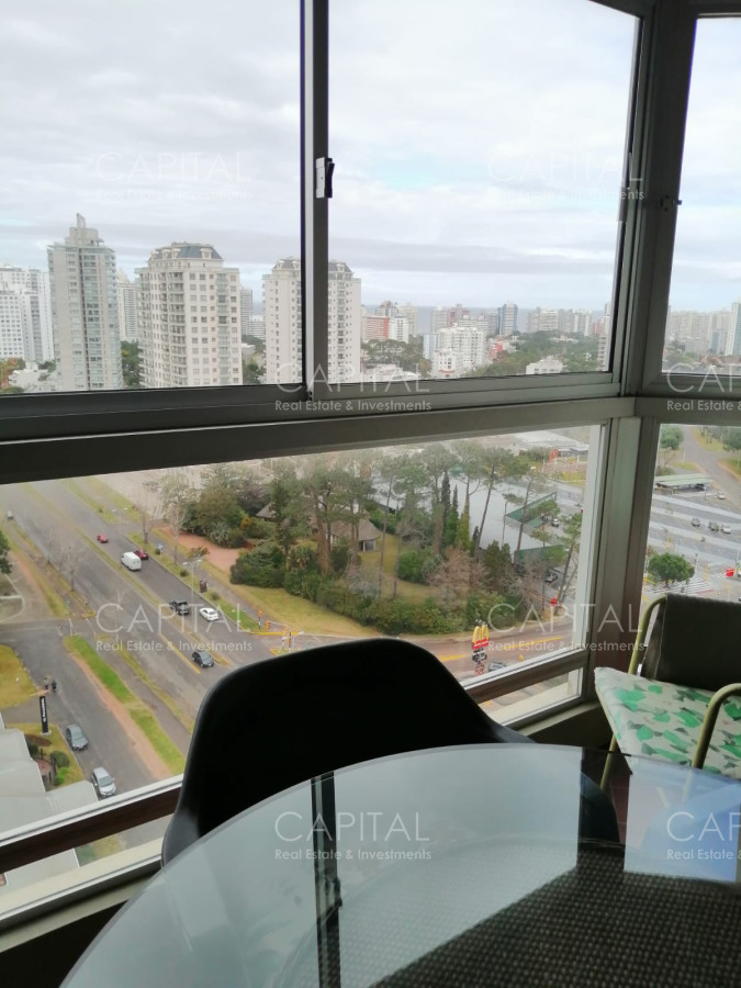 Apartamento ID.31920 - Apartamento Punta Shopping Tres Dormitorios