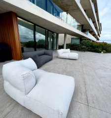 Venta apartamento 3 dormitorios en Manantiales, sobre el mar.