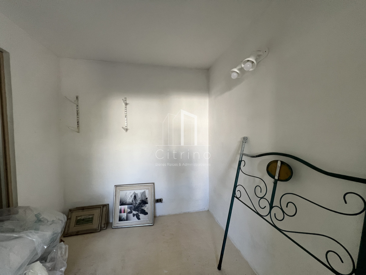 Casa ID.2295 - Casa en alquiler anual, mansa parada 43 primera línea 