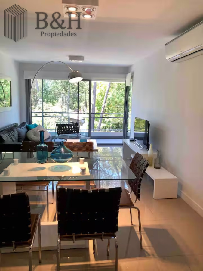 Apartamento ID.7568 - Apartamento 2 dormitorios, 2 baños en parada 22 de Playa Brava