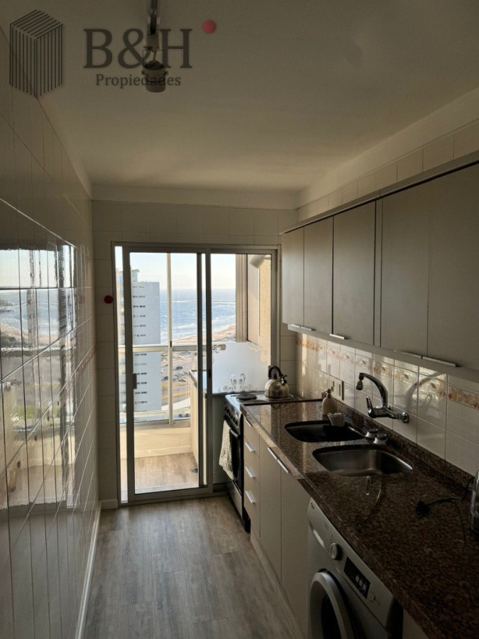 Apartamento ID.7546 -  Apartamento de 2 Dormitorios en Brava - Punta del Este
