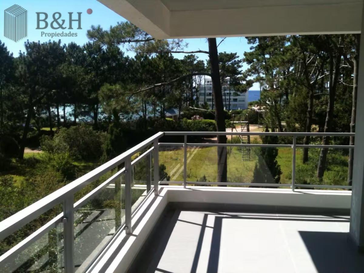 Apartamento ID.7568 - Apartamento 2 dormitorios, 2 baños en parada 22 de Playa Brava