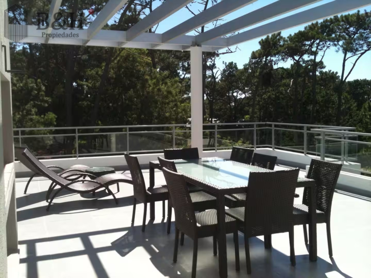 Apartamento ID.7568 - Apartamento 2 dormitorios, 2 baños en parada 22 de Playa Brava