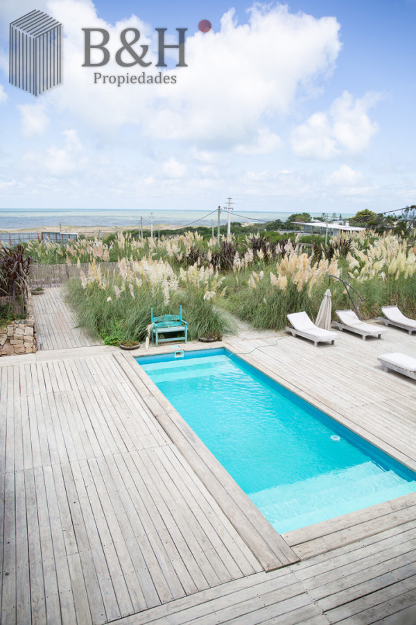 Casa ID.6307 - Alquiler de verano, Casa de 5 dormitorios en Punta Piedras, Manantiales