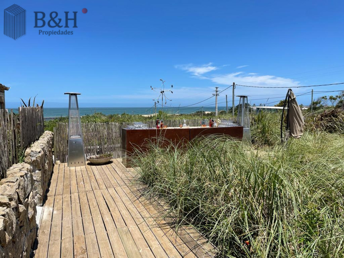 Casa ID.6307 - Alquiler de verano, Casa de 5 dormitorios en Punta Piedras, Manantiales