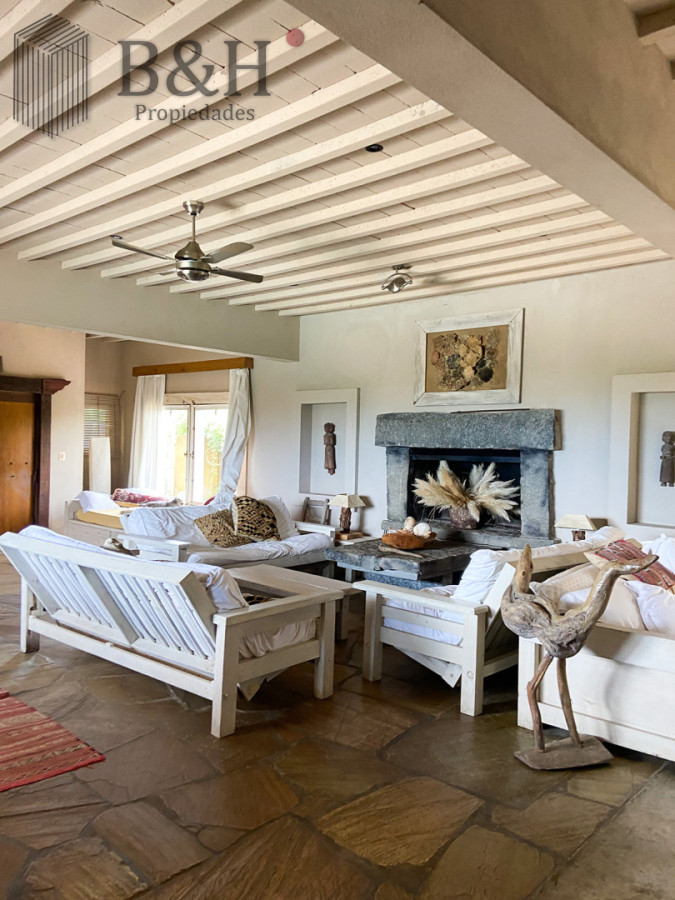 Casa ID.6307 - Alquiler de verano, Casa de 5 dormitorios en Punta Piedras, Manantiales