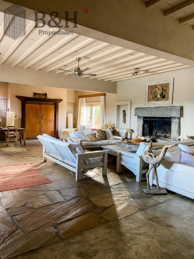Casa ID.6307 - Alquiler de verano, Casa de 5 dormitorios en Punta Piedras, Manantiales