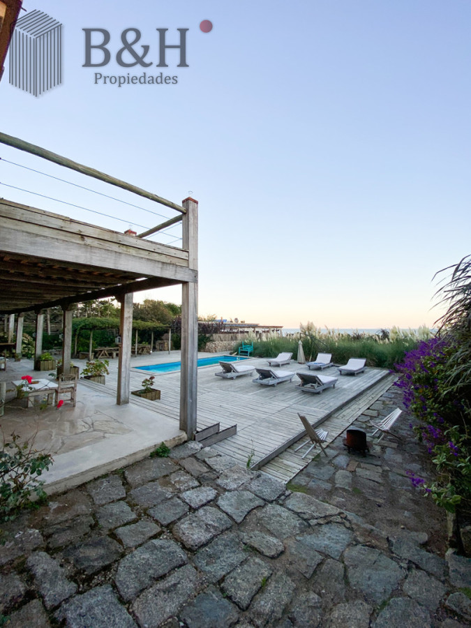 Casa ID.6307 - Alquiler de verano, Casa de 5 dormitorios en Punta Piedras, Manantiales