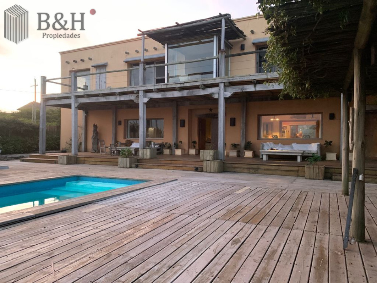 Casa ID.6307 - Alquiler de verano, Casa de 5 dormitorios en Punta Piedras, Manantiales