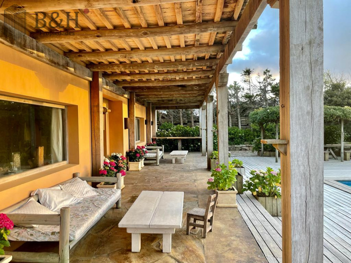 Casa ID.6307 - Alquiler de verano, Casa de 5 dormitorios en Punta Piedras, Manantiales