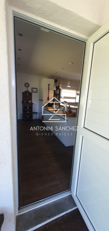 Casa ID.4505 - Venta de casa en pleno corazón de la barra 