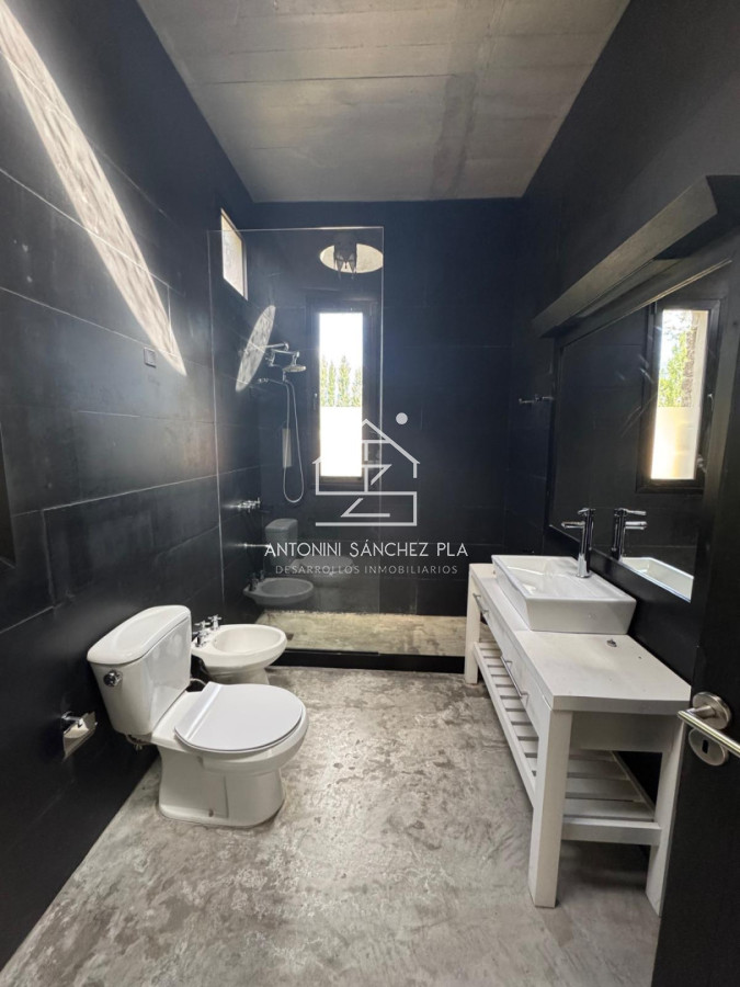 Casa ID.4044 - Casa a la venta en La Arbolada 