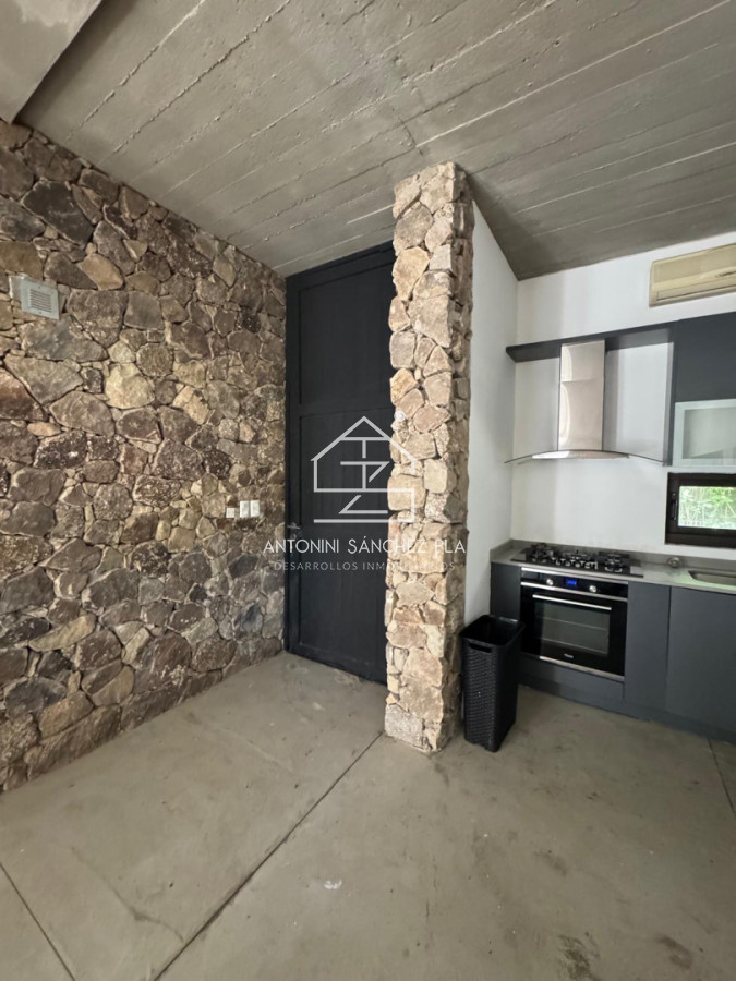 Casa ID.4044 - Casa a la venta en La Arbolada 