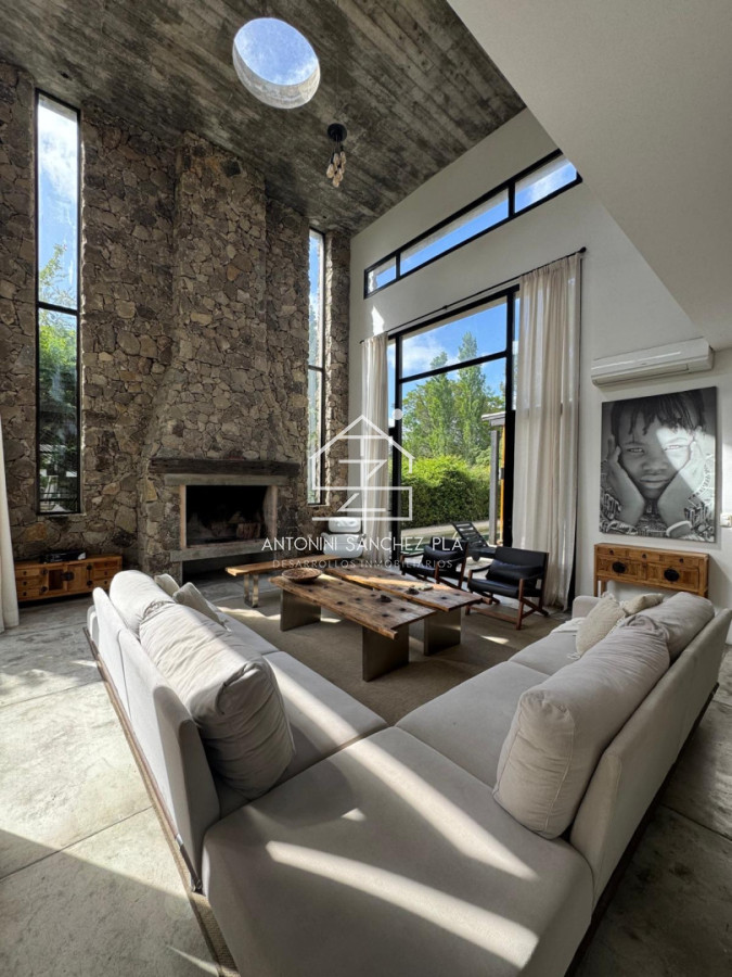 Casa ID.4044 - Casa a la venta en La Arbolada 