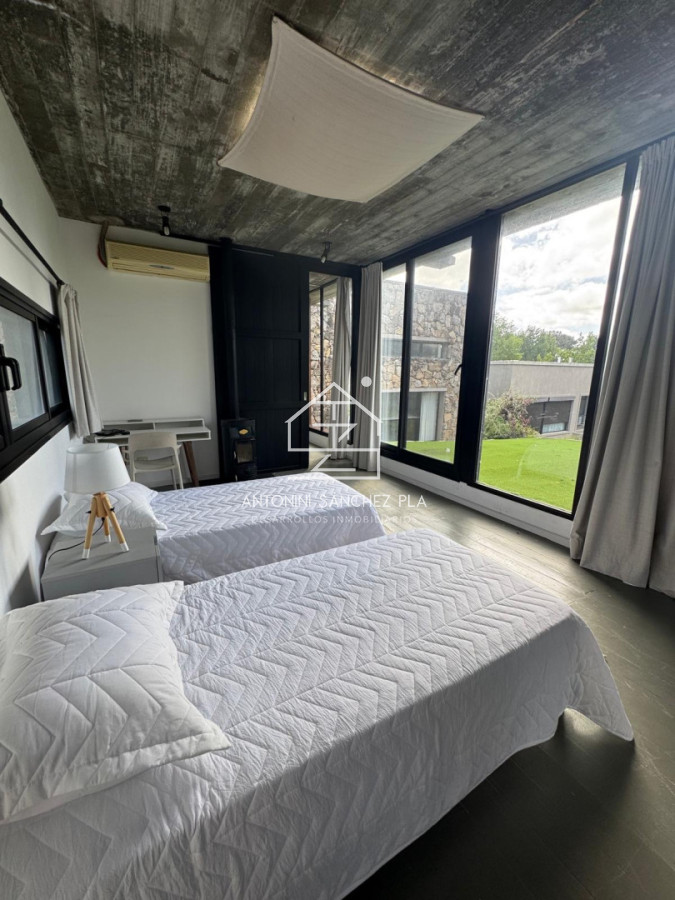 Casa ID.4044 - Casa a la venta en La Arbolada 